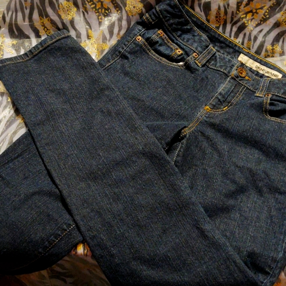 DKNY Skinny Jean Mid Rise 8 Reg Dark Wash
